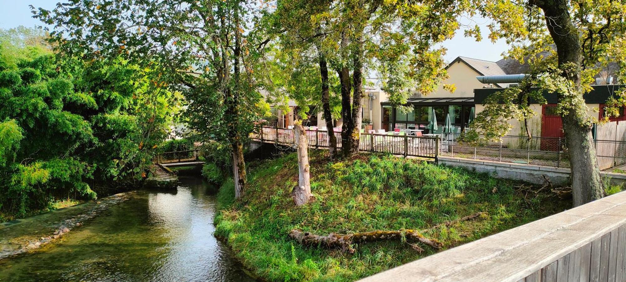 Meuble De Tourisme Au Coeur Du Village A Aramits , Haut Bearn Экстерьер фото